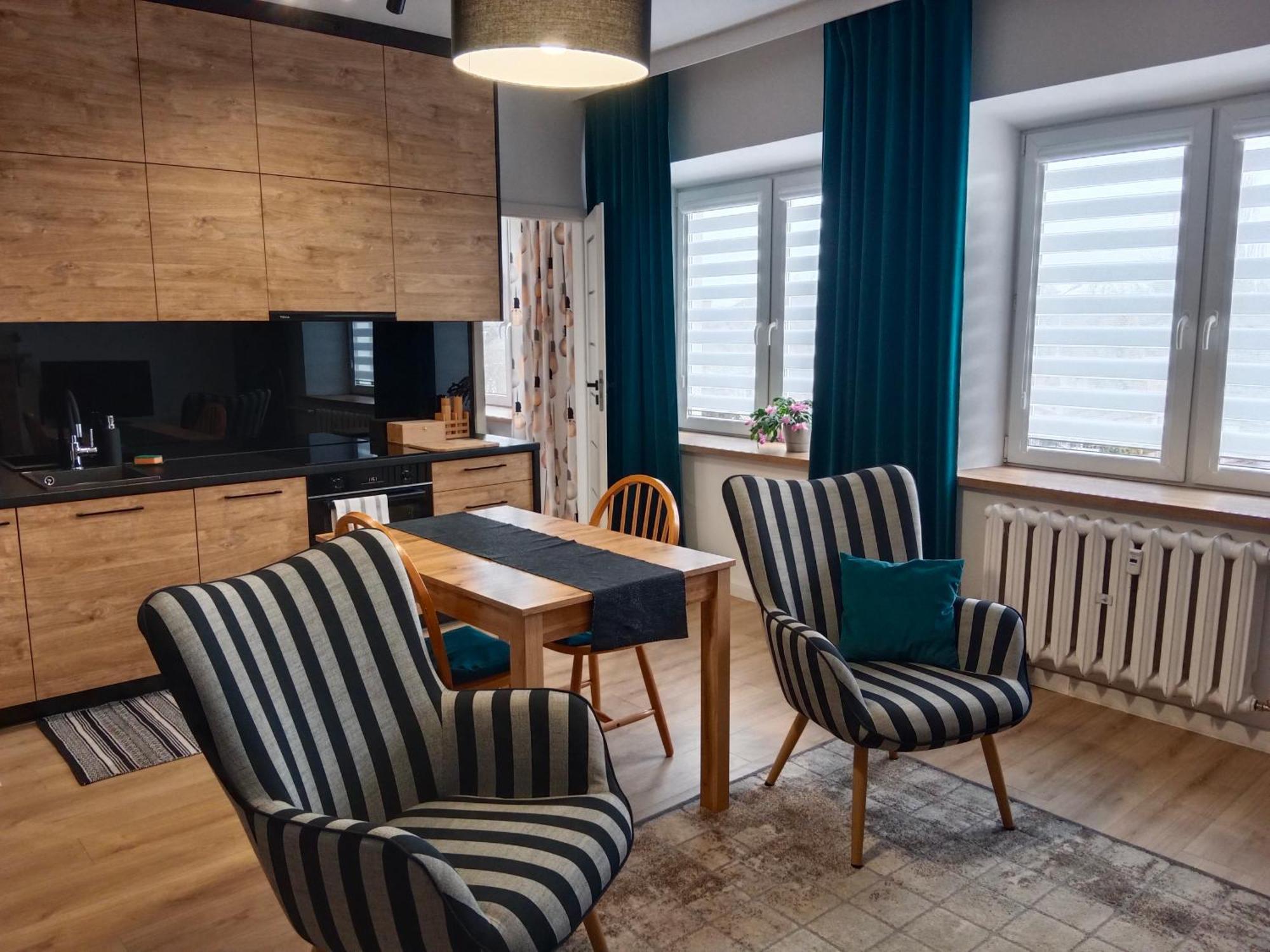 Apartament Dwupokojowy Ostrowiec Świetokrzyski Exterior foto